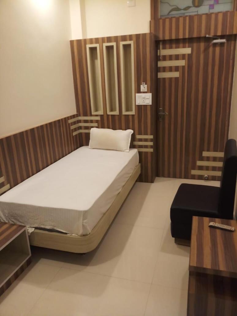 Hotel R K Residency Muzaffarpur Buitenkant foto